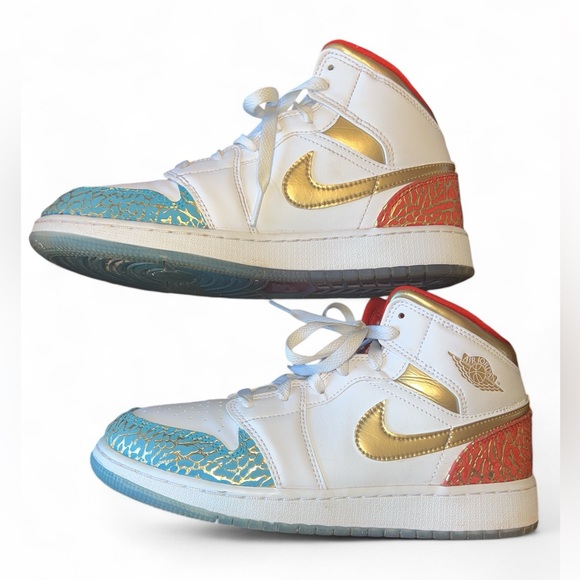 Nike Air Jordan 1 Mid UNC to Chicago Blue Red 6.5 - Picture 4 of 6